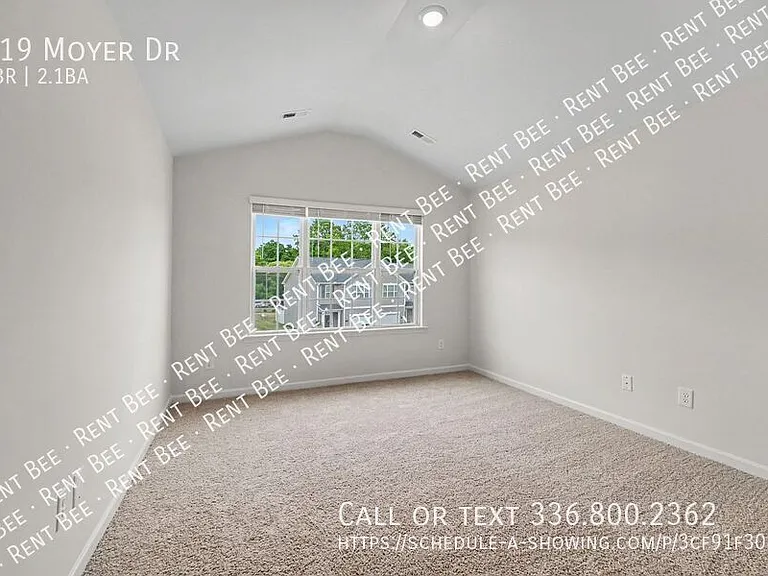219 Moyer Dr — Photo 13