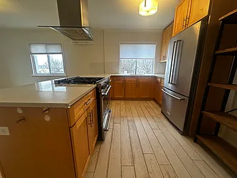 Rented by Horowitz Real Estate