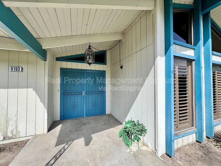 9193 N Fowler Ave — Photo 15