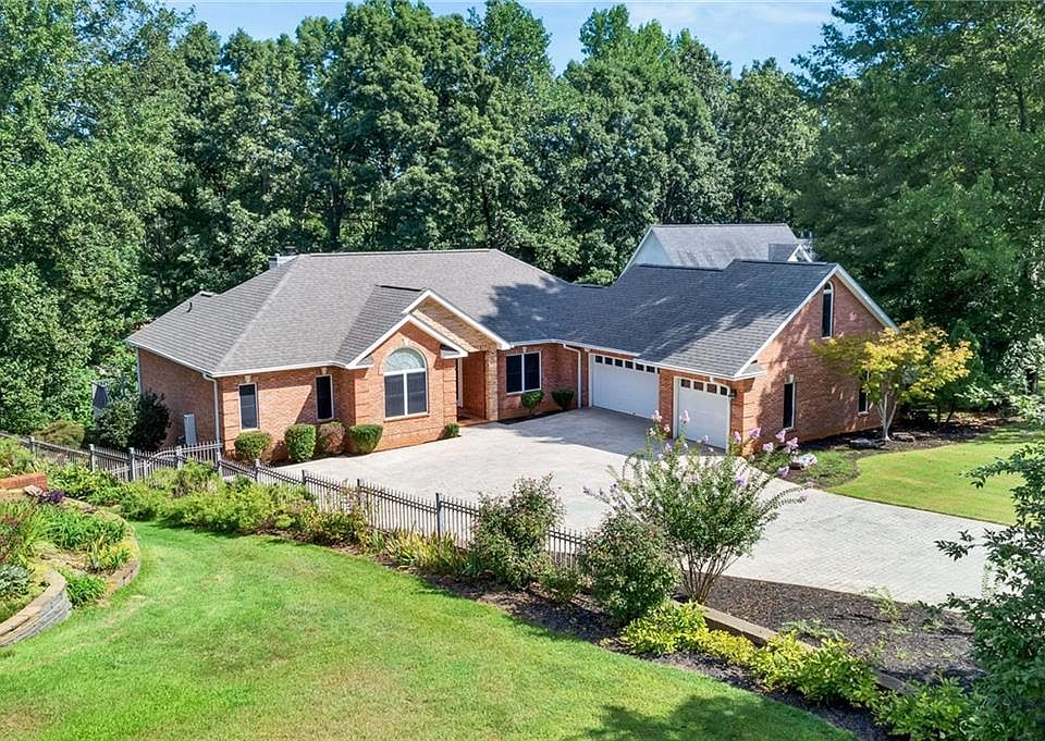 209 Amethyst Way, Seneca, SC 29672 Zillow