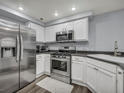 10245 S Maryland Pkwy #106, Las Vegas, NV, 89123