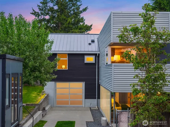 4047 52nd Avenue SW, Seattle, WA 98116