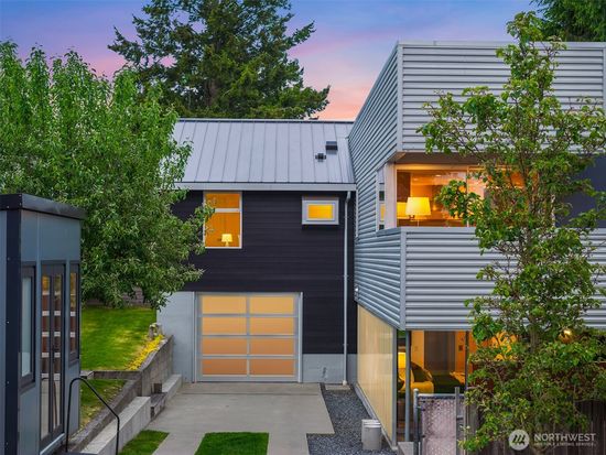 4047 52nd Avenue SW, Seattle, WA 98116