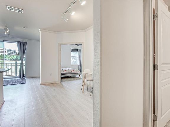 3rd image of 330 E Las Colinas Blvd E #334