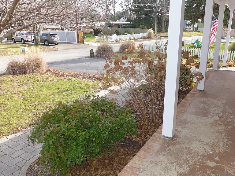 93 Great Lake Dr — Photo 22