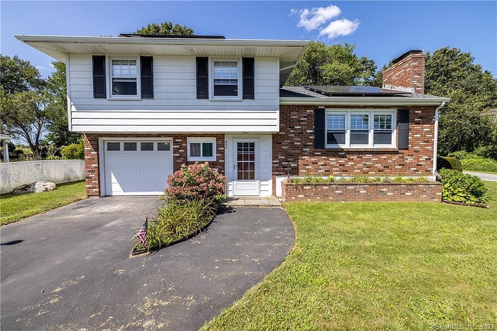 534 Greenhaven Rd, Pawcatuck, CT 06379 Zillow