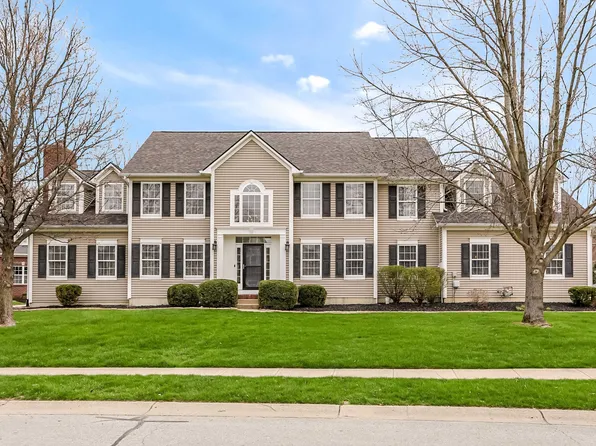 11097 Desert Glen Dr, Fishers, IN 46037