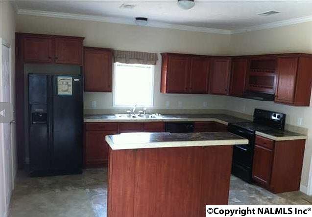 2nd image of 1116 Stevens Ave NE