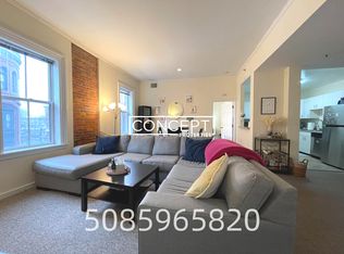 4 Davis Ave APT 2A, Brookline, MA 02445