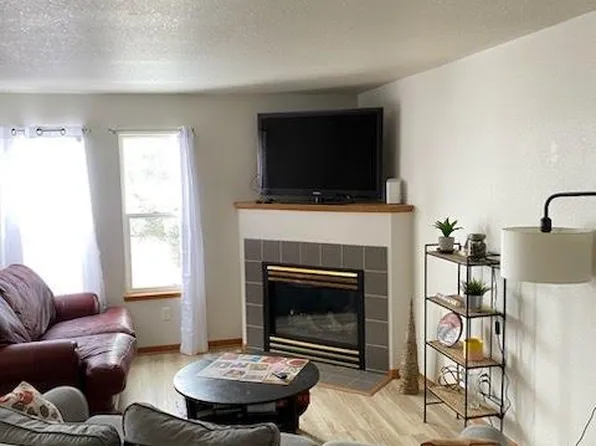 1637 Westbridge Dr, Fort Collins, CO