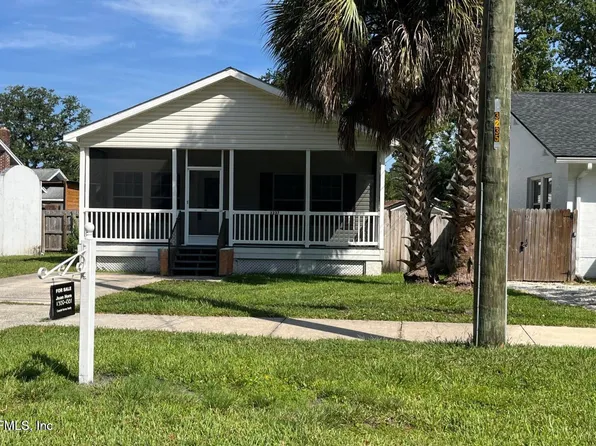 3237 Mayflower St S, Jacksonville, FL 32205