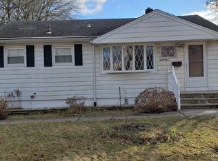 44 Jefferson Blvd, Edison, NJ 08817