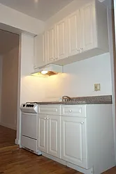 Rented by Tower Brokerage