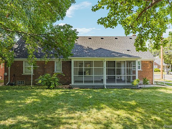4th image of 11314 Nashville St