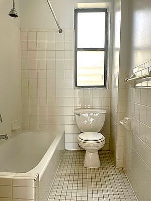 5th image of 715 W 175th St APT 4G