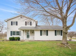 50745 Park Ln, Granger, IN