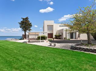 Lighthouse Rd #15A, Hampton Bays, NY 11946