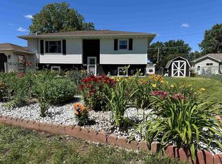 206 Hageman Ct, Mauston, WI 53948