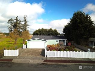 830 W Fir St, Sequim, WA