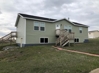 504 Jeanette Ave, Belfield, ND 58622