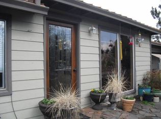 185 Alder Ln, Ashland, OR