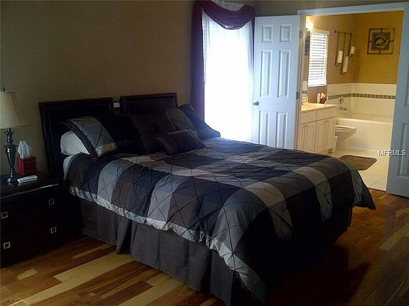 3rd image of 6212 Weymouth Dr