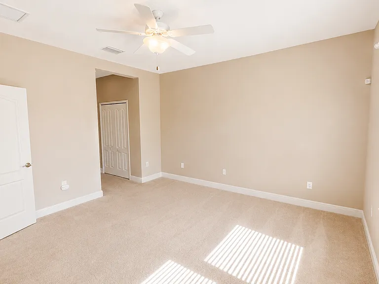 4520 Deep Creek Ter — Photo 14