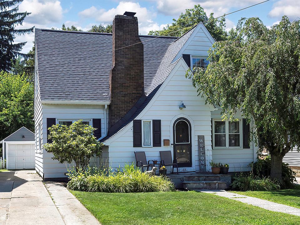 1st image of 3820 Cherry St