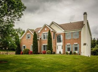 11 Cook St, Westborough, MA 01581