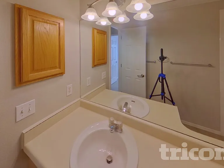 656 Golden Eagle Dr — Photo 13