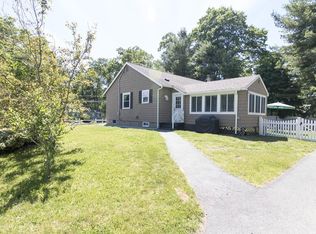 44 Garden Ave, Wilmington, MA 01887