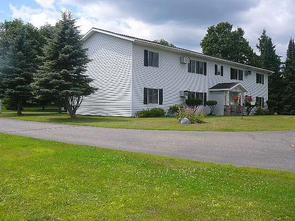 3rd image of 240 9th St S #S