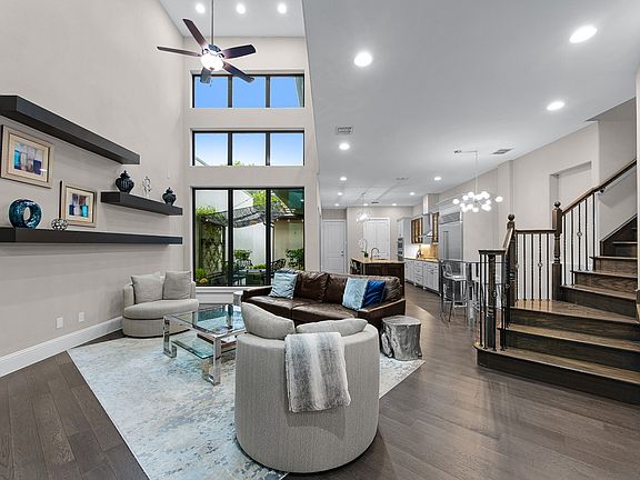 2nd image of 5606 La Foy Blvd