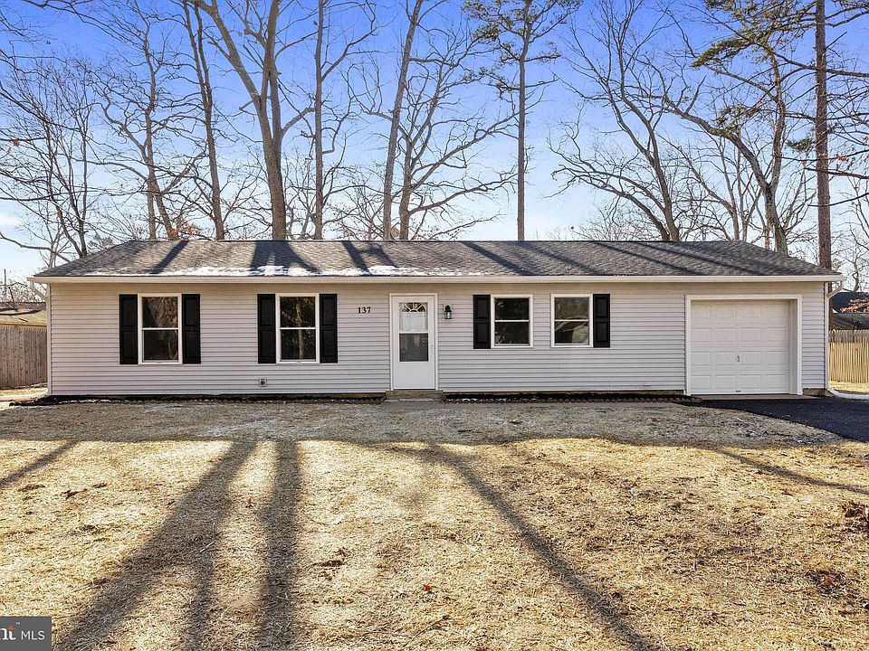 1st image of 137 Donoma St