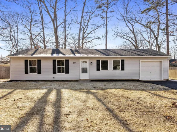 137 Donoma St, Browns Mills, NJ 08015