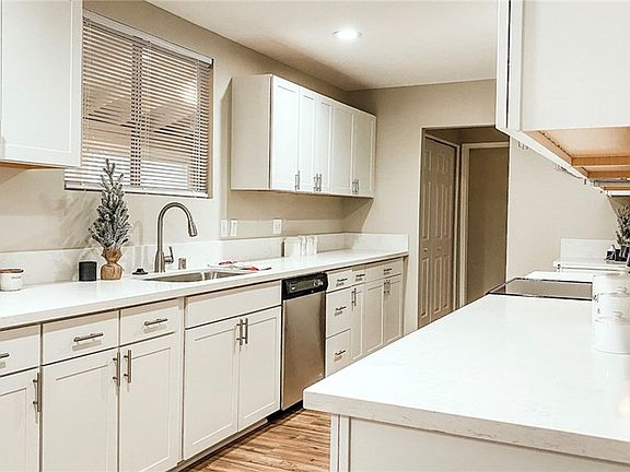 2nd image of 6008 E Avenue T2