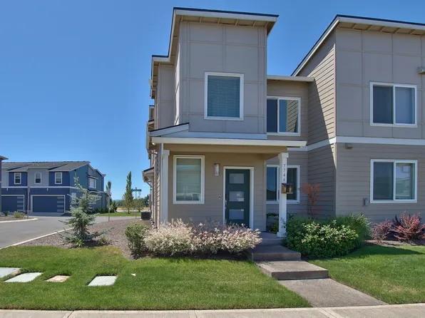7746 SE Youngs St, Hillsboro, OR 97123