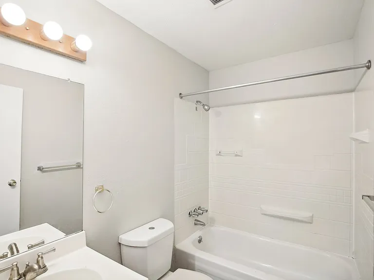 Northridge Meadows — Photo 20