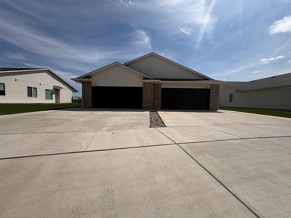 1st image of 5513-5515 N Sandkey Ct