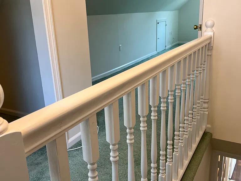 48 Spring Ln — Photo 22