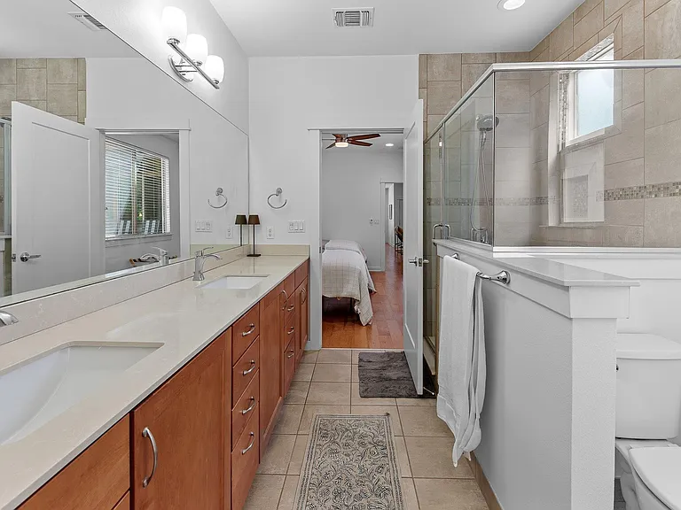 4408 Banister Ln #B — Photo 17