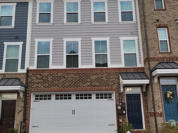 10826 Beckenham St, Middle River, MD 21220