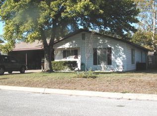 610 Milton St, Kerrville, TX 78028