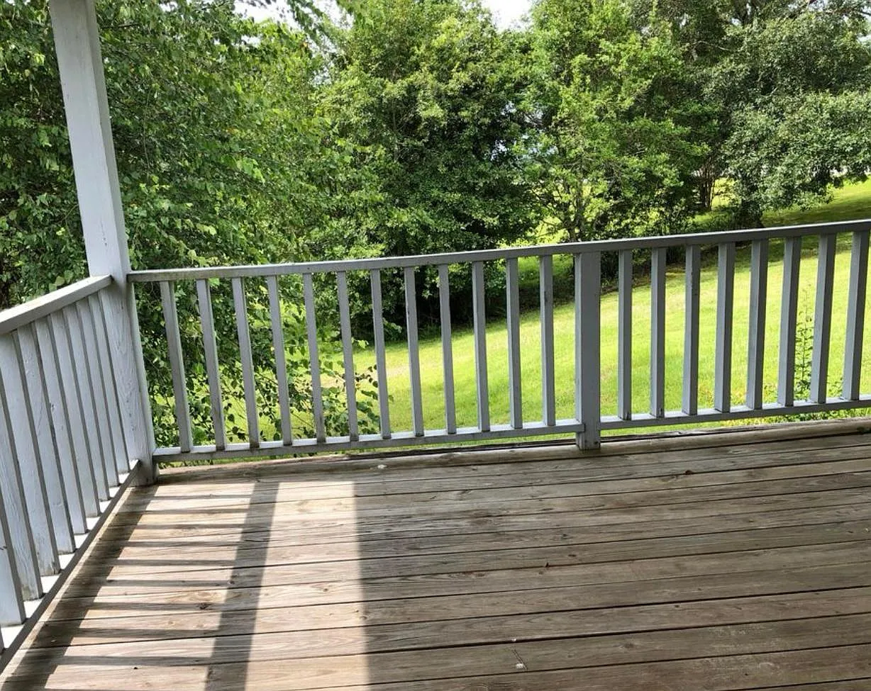 8732 Highway 493 — Photo 3