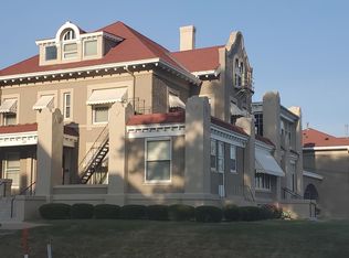 627 N Ripley St APT 8, Davenport, IA 52803