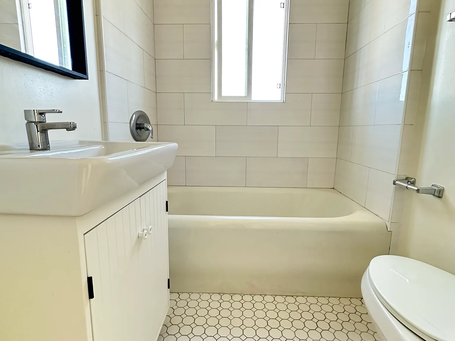2 bed, $2,150 — Photo 3