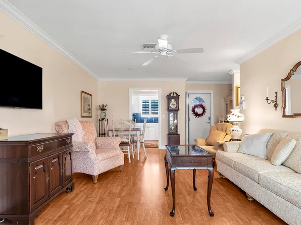 2930 Crosley Drive E #M, West Palm Beach, FL 33415