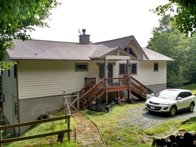 146 W Blueberry Ln, Banner Elk, NC, 28604