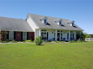 1811 Deepwood Dr, Alma, AR 72921