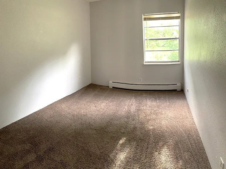 1350 Golden Cir #202 — Photo 13